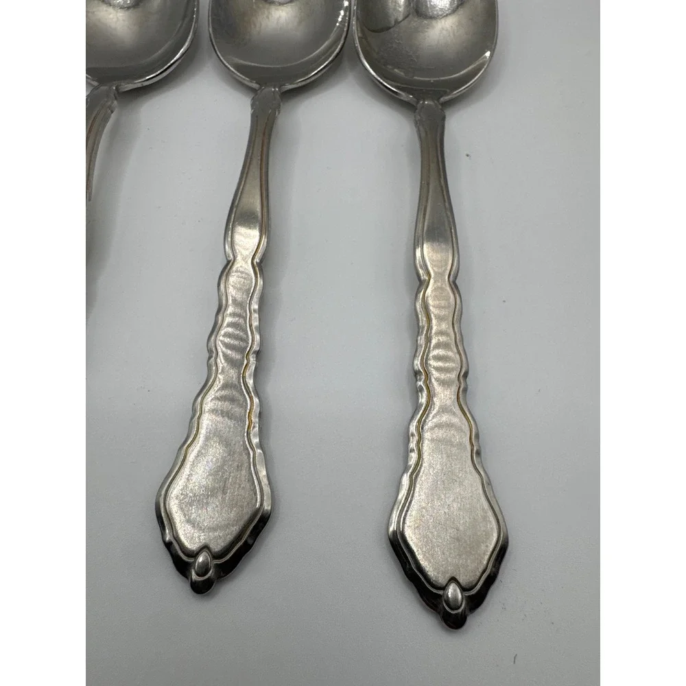 Oneida Royal Chippendale Stainless Teaspoons Set of 4 Glossy USA Made 6 Inch